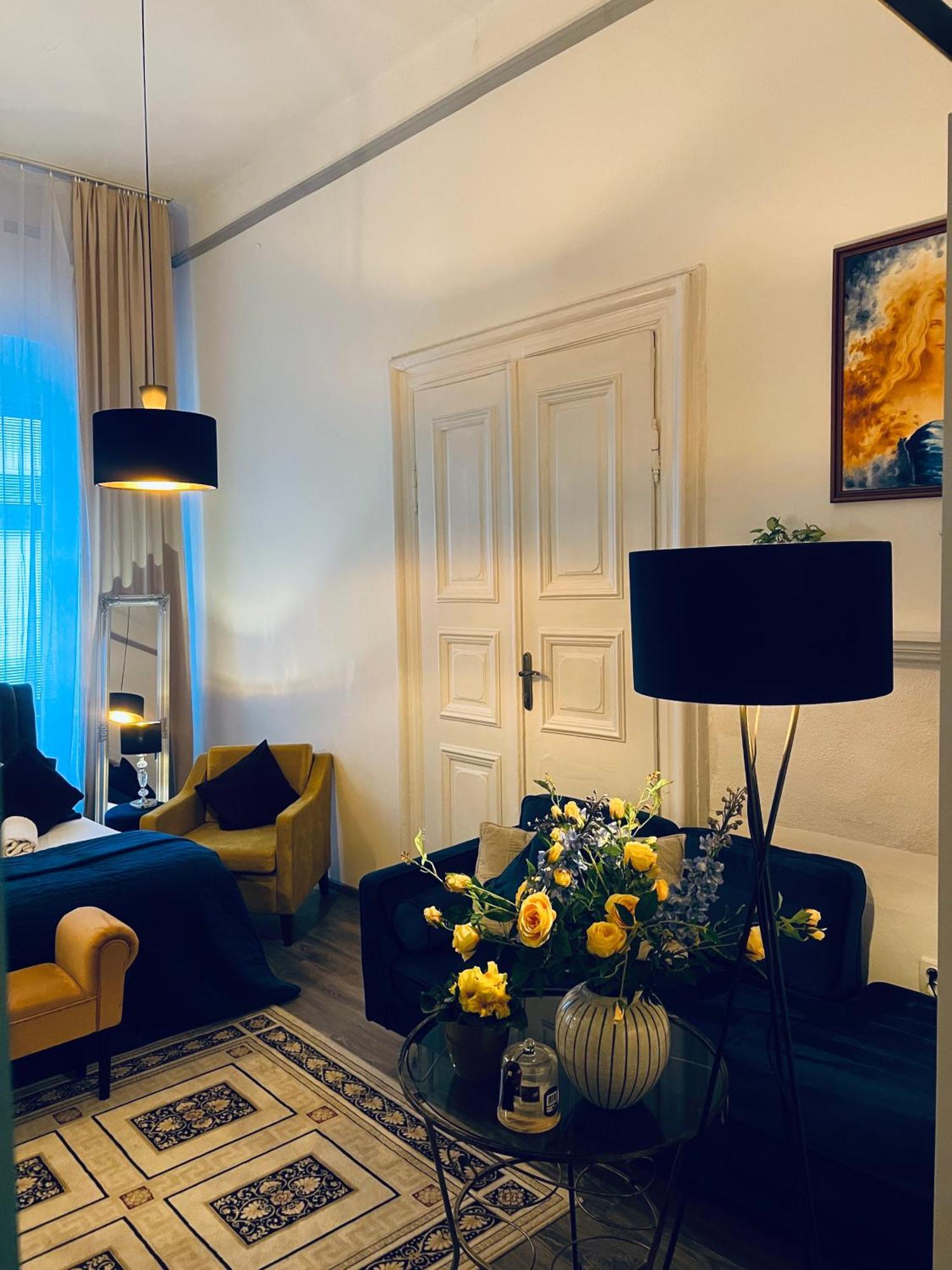 Csaky Palace Ba 3 Bratislava Eksteriør bilde